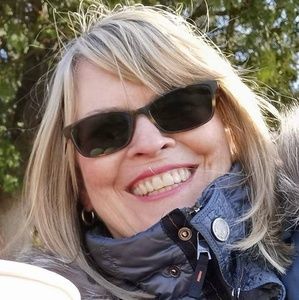 Meet your Posher, Sandra